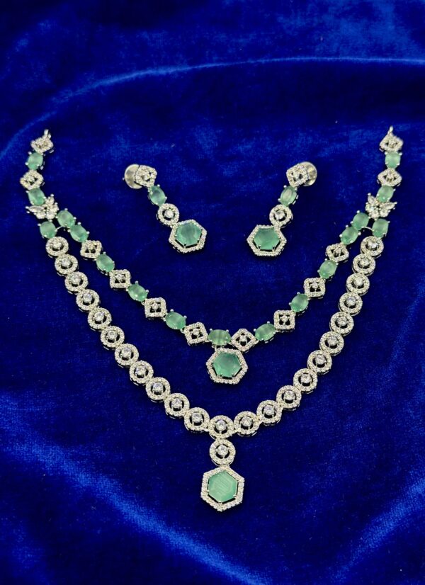 Double layer sea green stone set