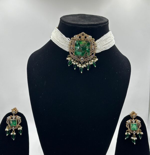 Royal pearl-stone necklace set