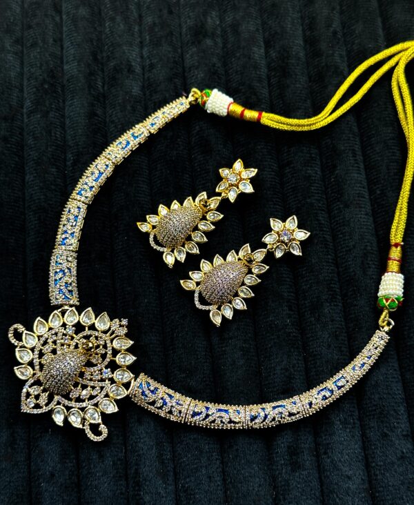 Hasli peacock Kundan set