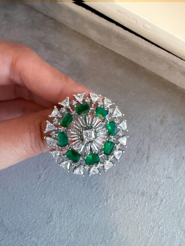 Green cut- Ad ring