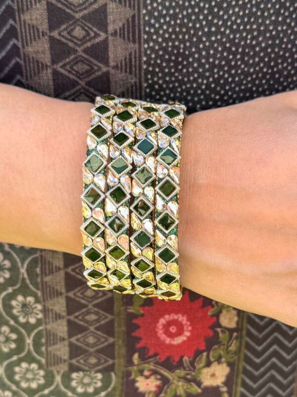 Green-golden bangles- Set of 4-BA0054