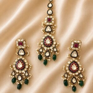 Green & Red kundan Earring with maangtikka- JE067